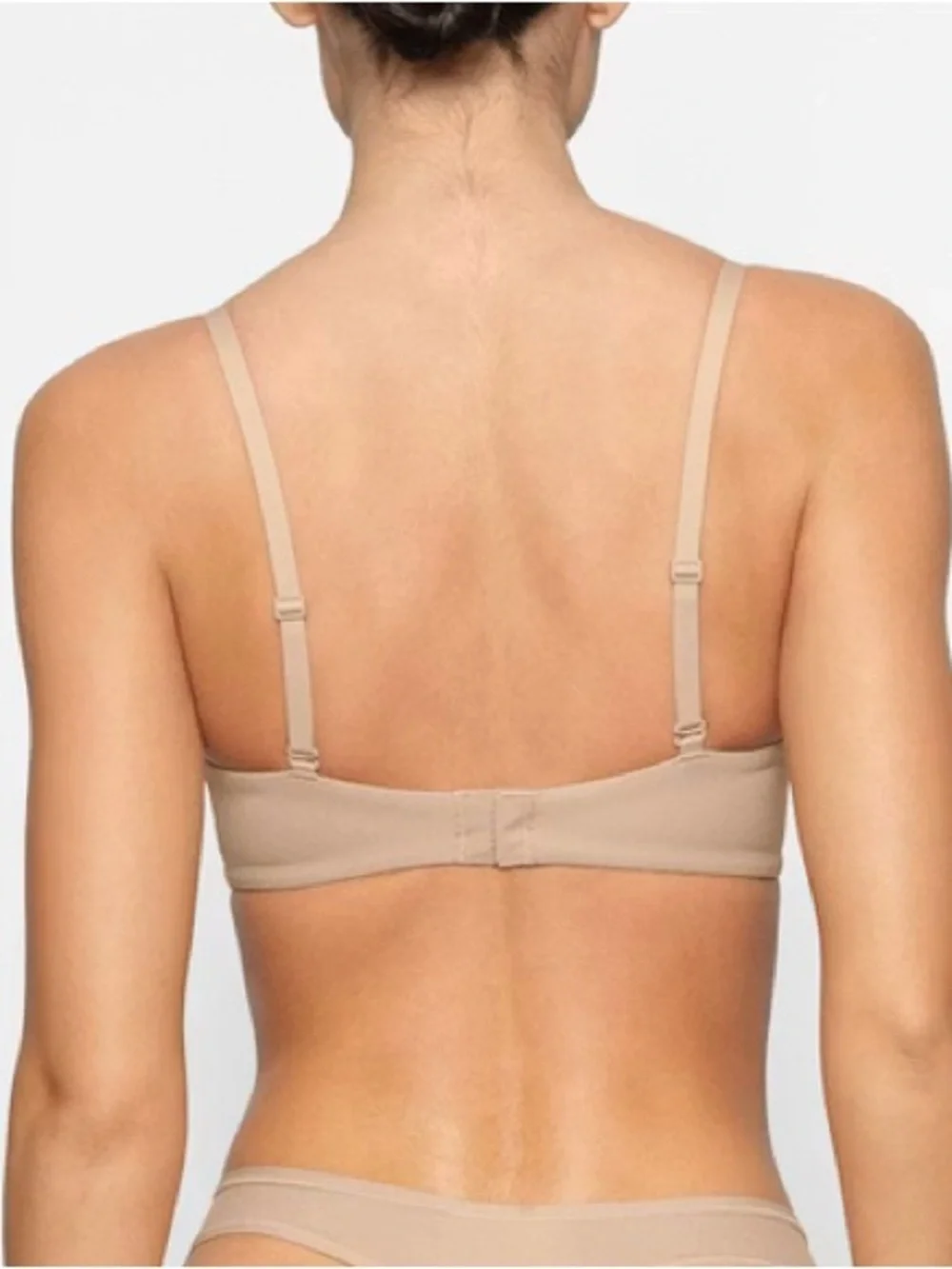 SKIMS NWT Firs Everybody Push Up Demi Bra - Picture 3 of 11